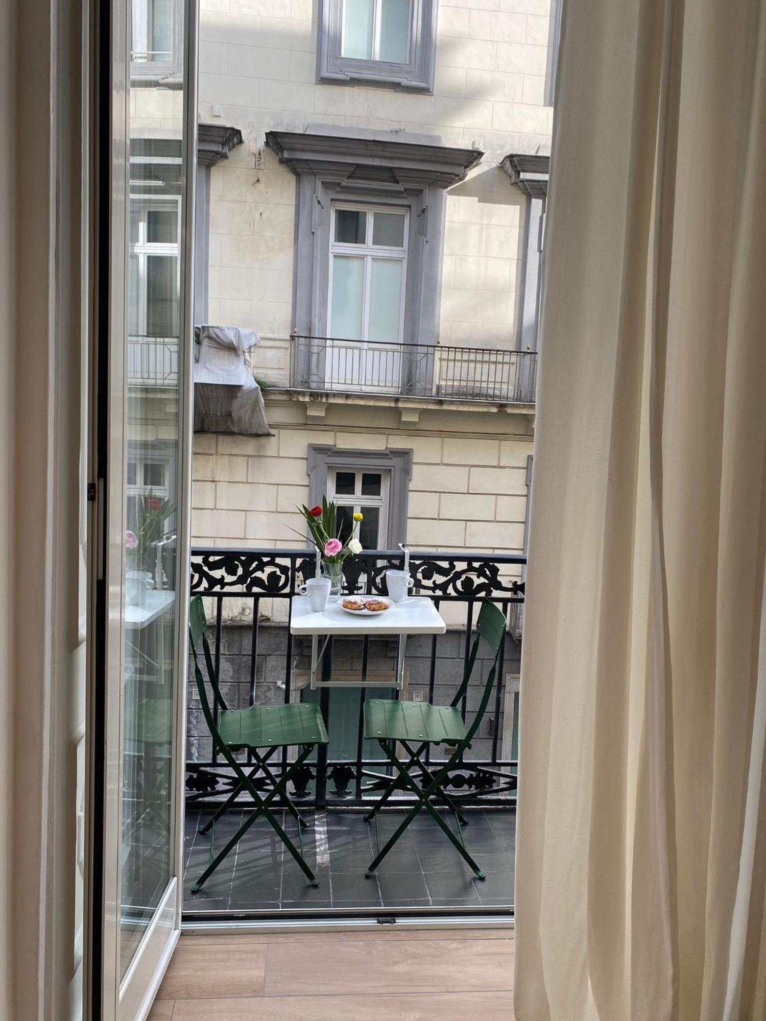 Toledo 292 Luxury House Apartment Napoli Bagian luar foto
