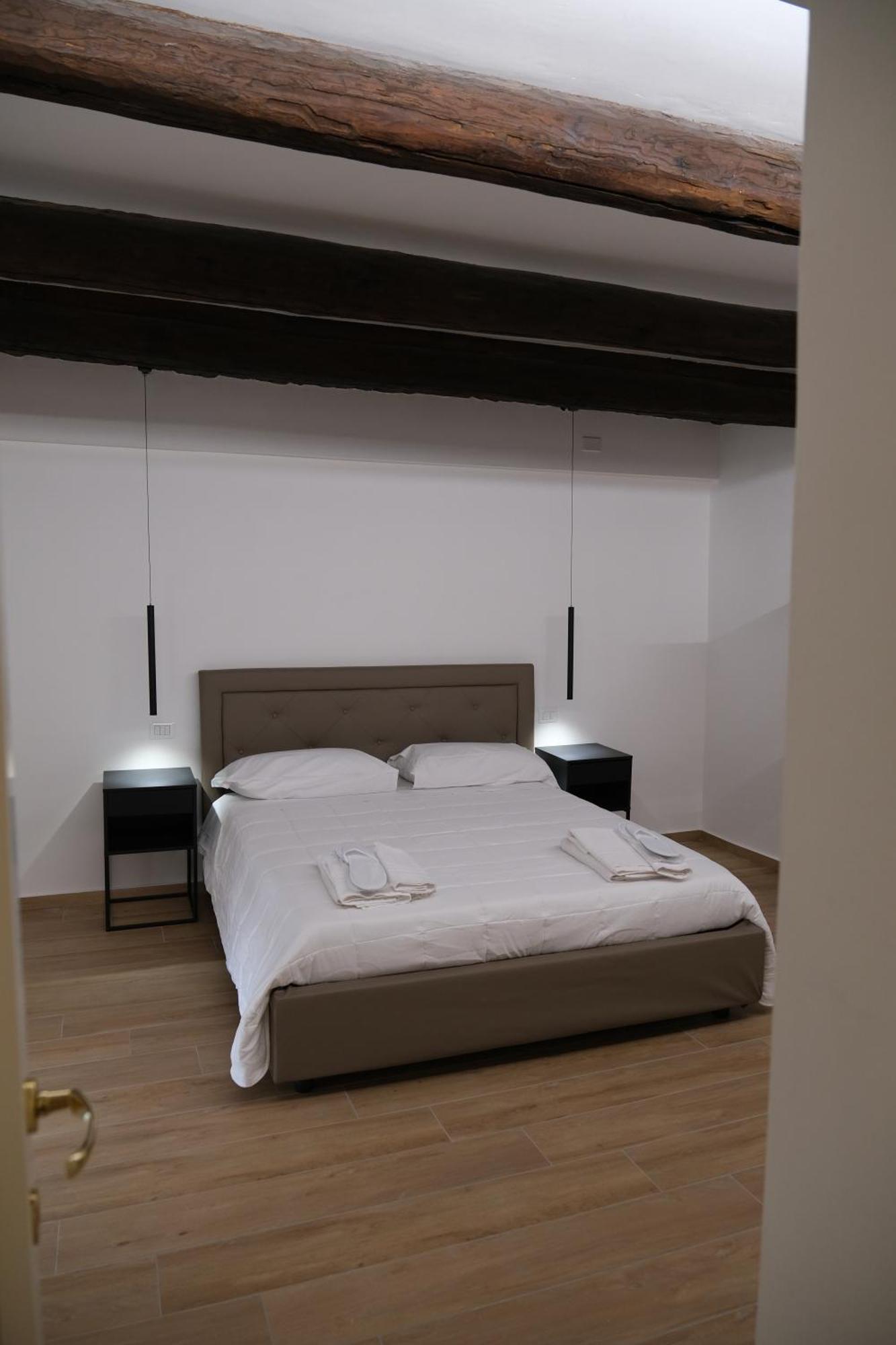 Toledo 292 Luxury House Apartment Napoli Bagian luar foto