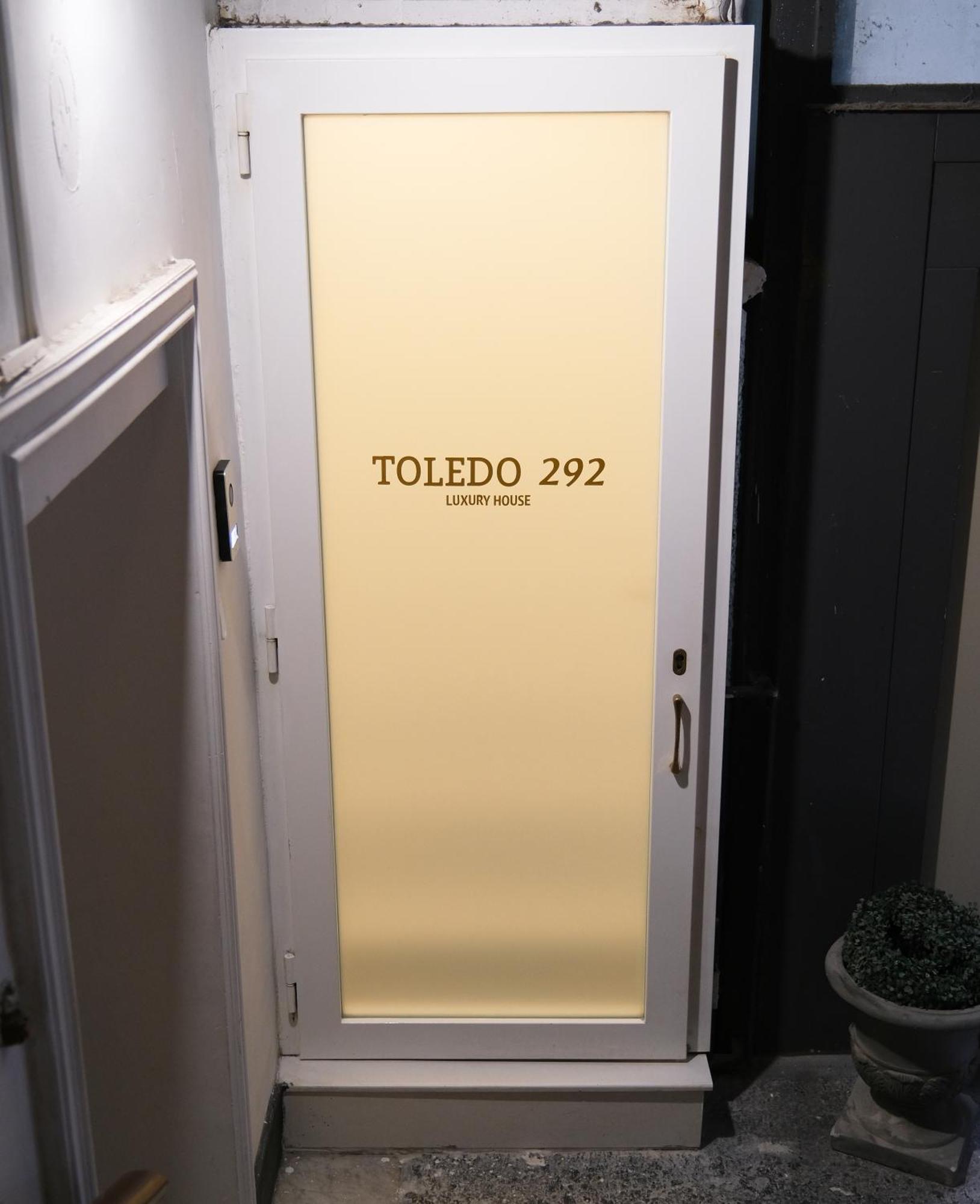 Toledo 292 Luxury House Apartment Napoli Bagian luar foto